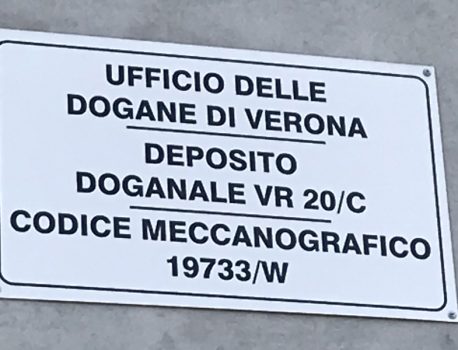 Leather team è leader anche nella logistica di produzione e magazzino doganale